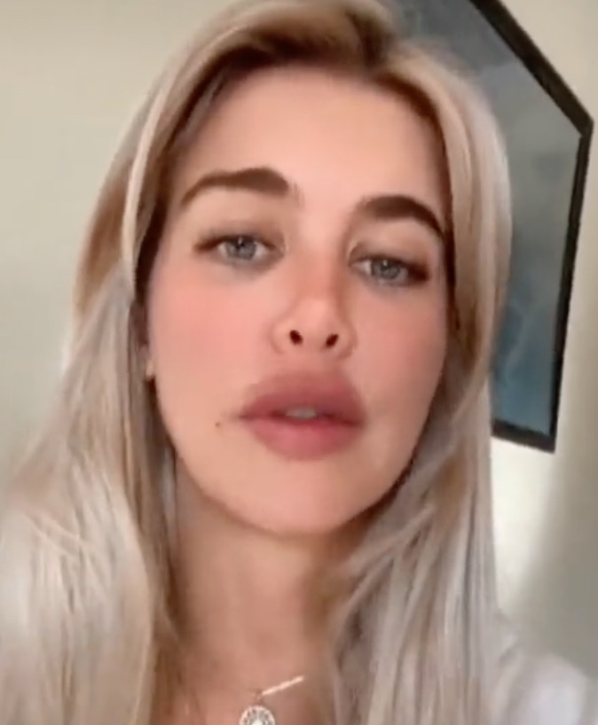 Banhos alienígenas e livro em transe: quem é Kat Torres, ex-modelo paraense acusada de tráfico humano