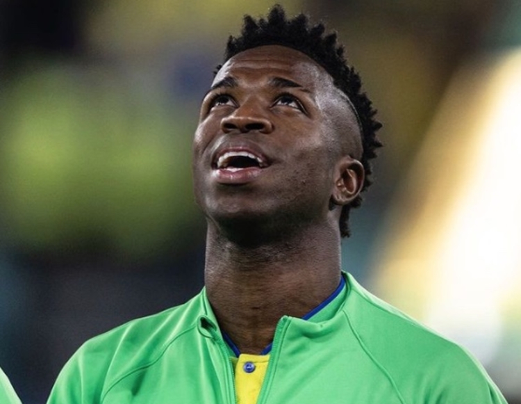 Vini Júnior se torna jogador 'mais valioso' da história; veja