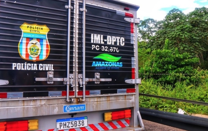 Criminosos arrancam garçom de lotação e o executam no Amazonas