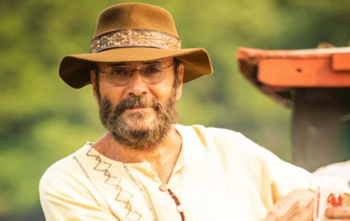 Avião do ator Almir Sater pode ter sido roubado para tráfico de drogas na Bolívia