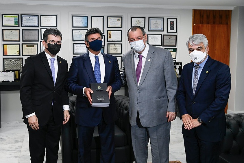 Senadores da CPI da Pandemia querem que denúncias contra Bolsonaro avancem na Justiça 