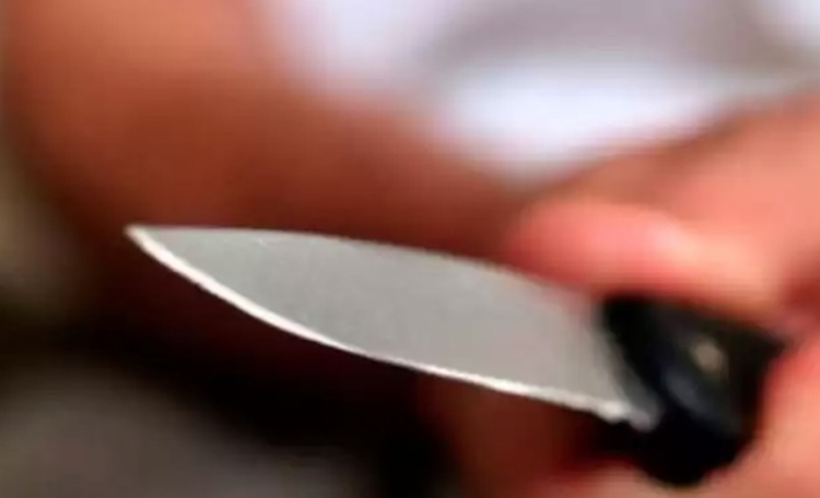 Homem invade casa e ataca crianças a facadas por causa de barulho