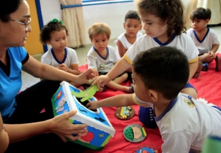 Contemplados para vagas em creches devem realizar matrícula até sexta em Manaus