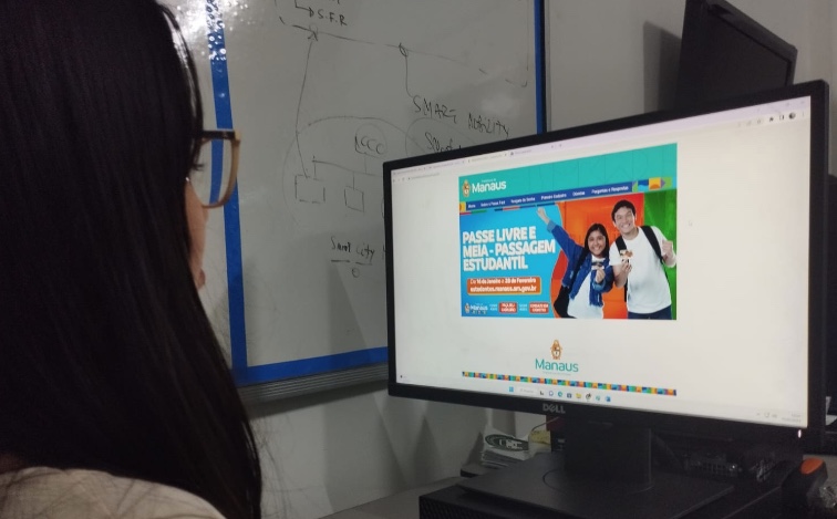 Gratuidade da passagem de ônibus estudantil estará disponível na segunda em Manaus; veja regras