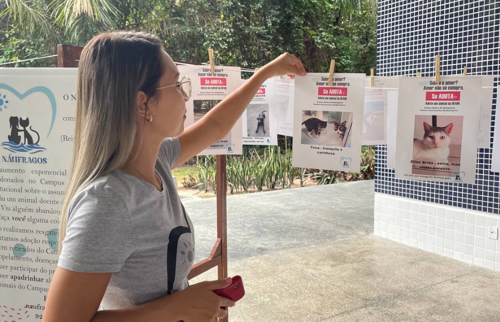 Universitários realizam campanha para ajudar animais abandonados no campus da Ufam