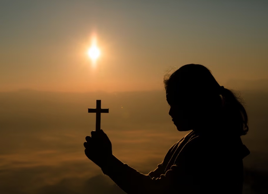 Deputado inicia ano propondo Dia do Cristão e reconhecimento do Cristianismo no Amazonas