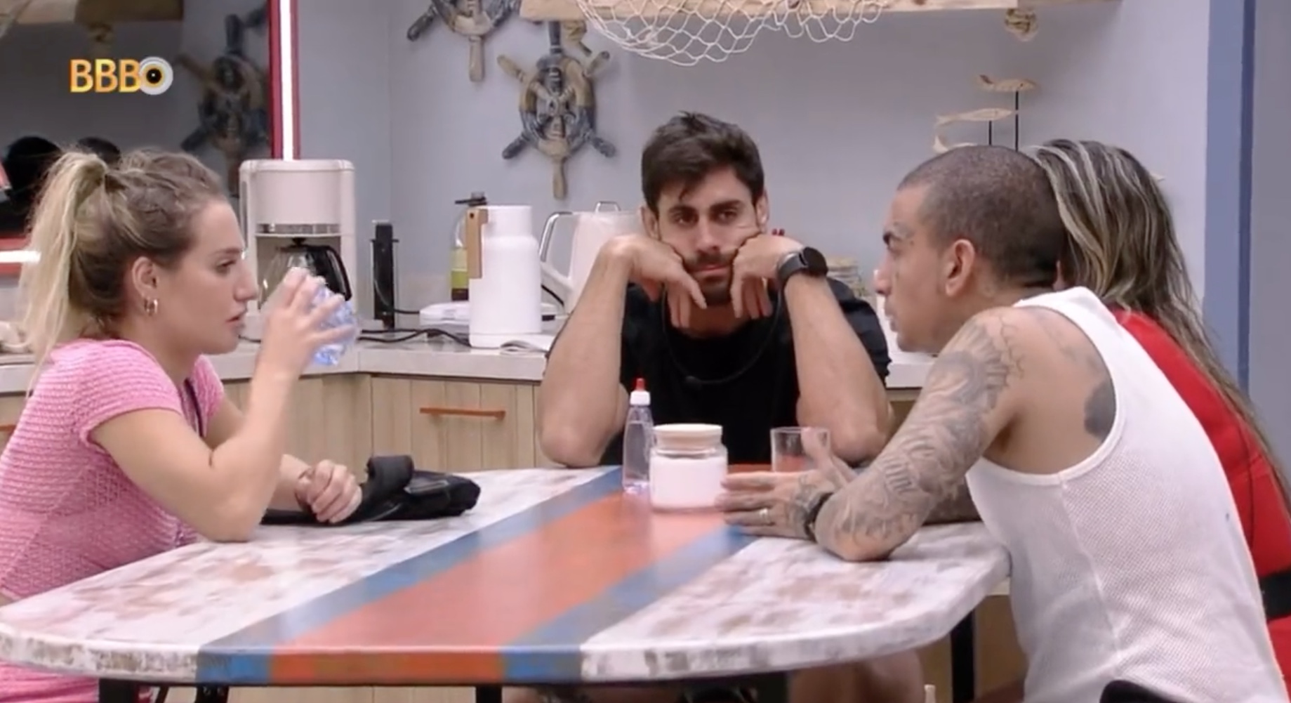 Guimê alerta brothers sobre Gustavo e Key e critica atitude durante Jogo da Discórdia; vídeo