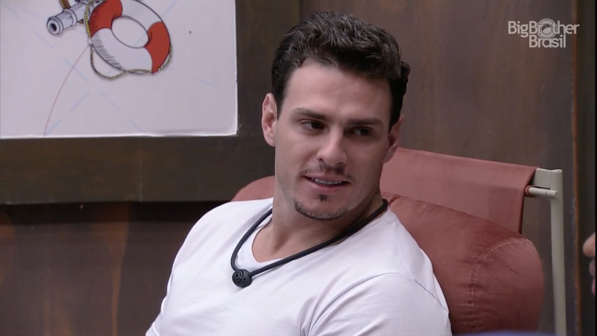 BBB23: Gustavo critica Larissa por expor contatinhos famosos; Key já expôs Neymar, Mussi e mais