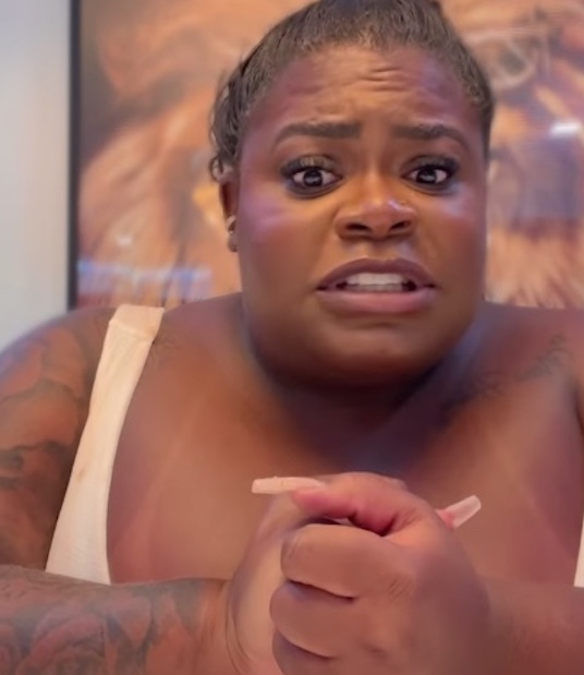 Jojo Todynho entra na Justiça para tirar nome da mãe da certidão de nascimento