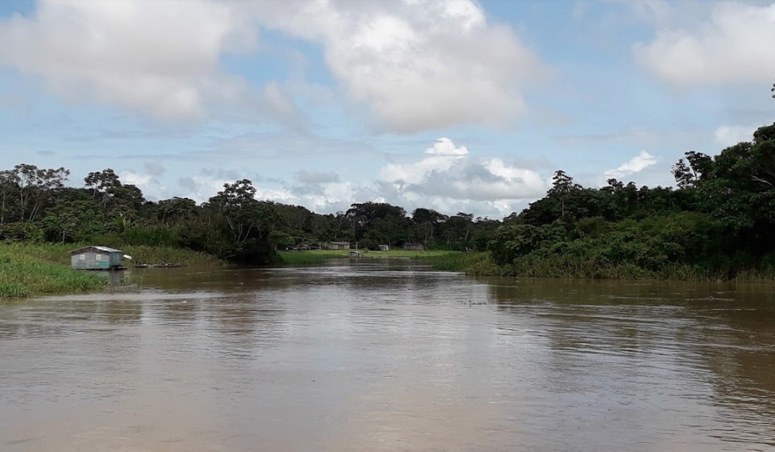 Corpo de bebê de 2 anos é encontrado em rio após acidente entre embarcações no Amazonas