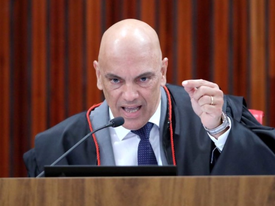 Moraes inclui nomes de políticos no inquérito sobre autores dos atos golpistas de 8 de janeiro