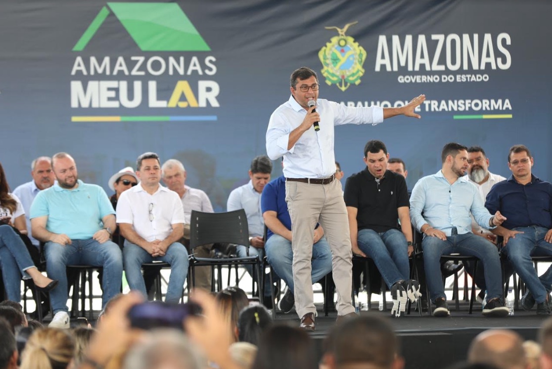 Wilson Lima lança programa habitacional para entregar 52 mil moradias e títulos de terra