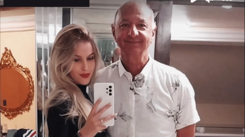 Adolescente que casou com prefeito de 65 anos posta foto com marido e rebate críticas 