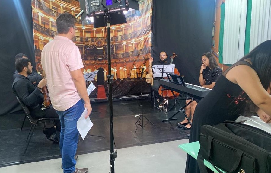'Ópera in box' leva apresentações de orquestras online ao interior do Amazonas