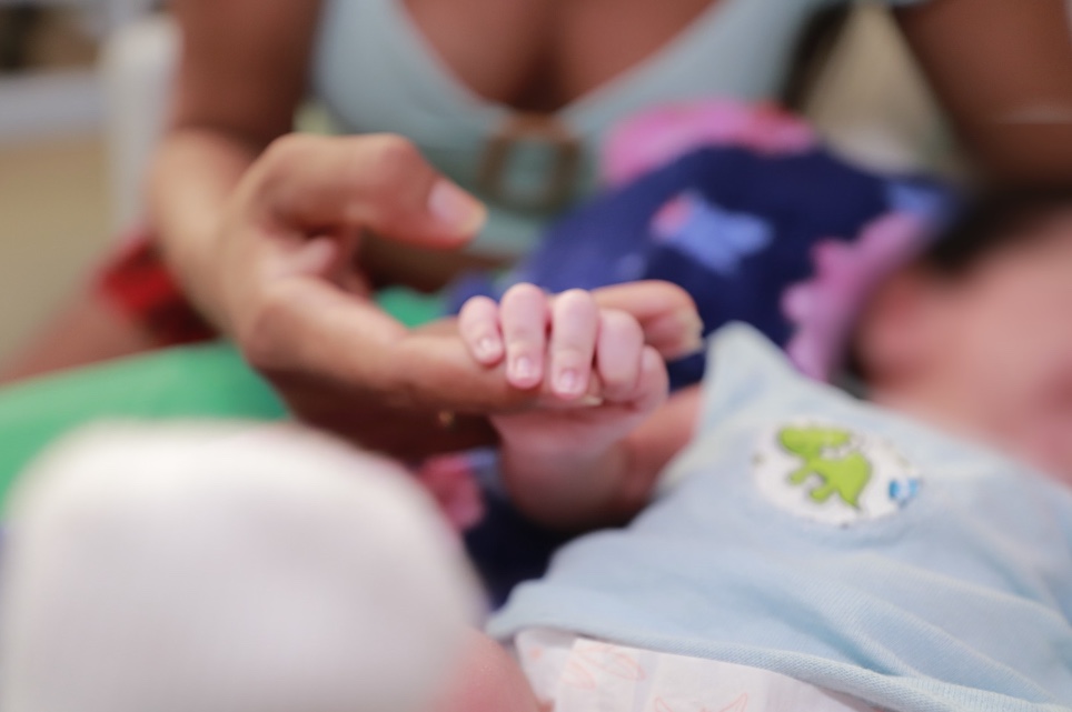 DPE pede indenização para mãe violentada em hospital no Amazonas; bebê nasceu com sequelas