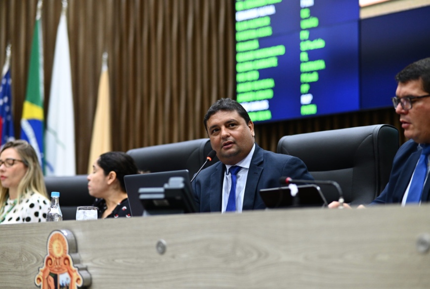 Projeto que torna tucunaré símbolo da pesca esportiva em Manaus vai à sanção do prefeito