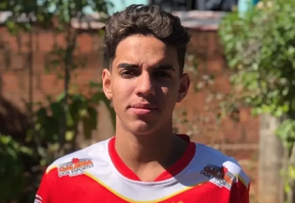 Jogador de futebol é achado esquartejado uma semana após sair de festa