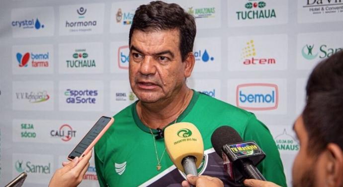 Moacir Júnior recebe proposta de time do exterior e deixa o comando do Manaus FC