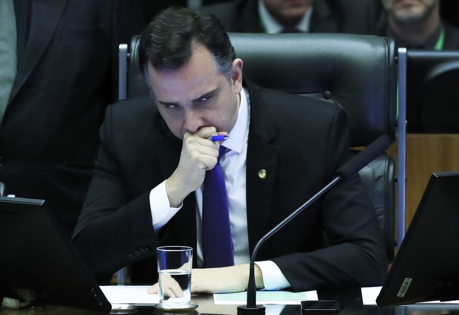 Senado vai recorrer da decisão do STF sobre o piso nacional da enfermagem