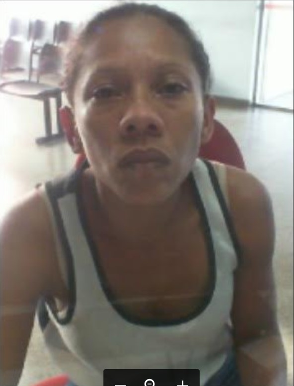 Mulher que finge ser servidora do CRAS para cometer furtos em Manaus é procurada pela polícia