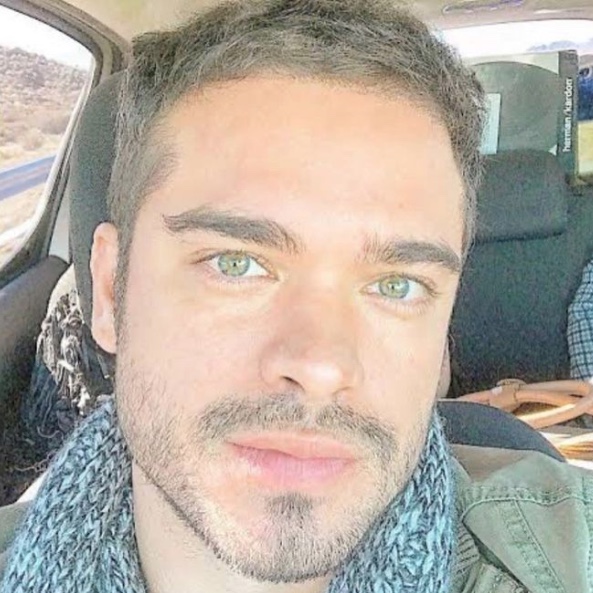 Sidney Sampaio tem alta após cair do 5º andar de hotel no Rio