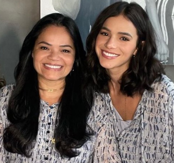 Como Larissa Manoela, Bruna Marquezine também brigou com a mãe empresária: 'a gente se ofendia'