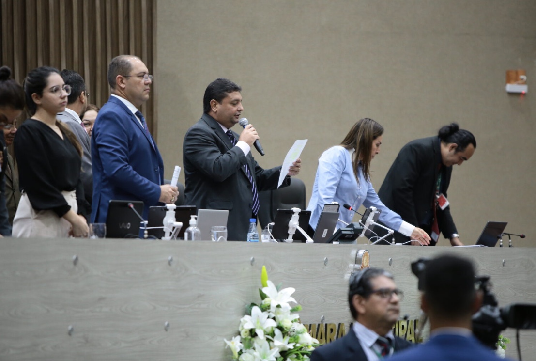 Vereadores aprovam reajuste salarial de 4,5% para servidores da Semsa em Manaus