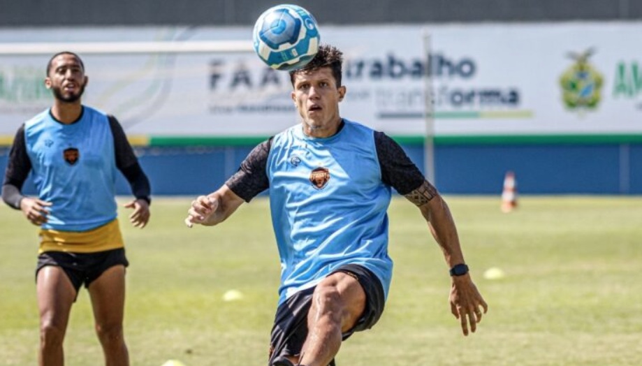 Sallinas encara duelo contra o CSA como preparativo para a segunda fase da Série C