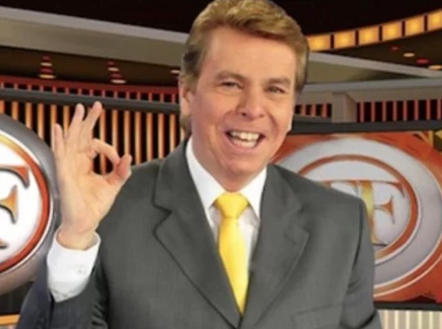 PM cumpre mandado de reintegração de posse em apartamento de Nelson Rubens 