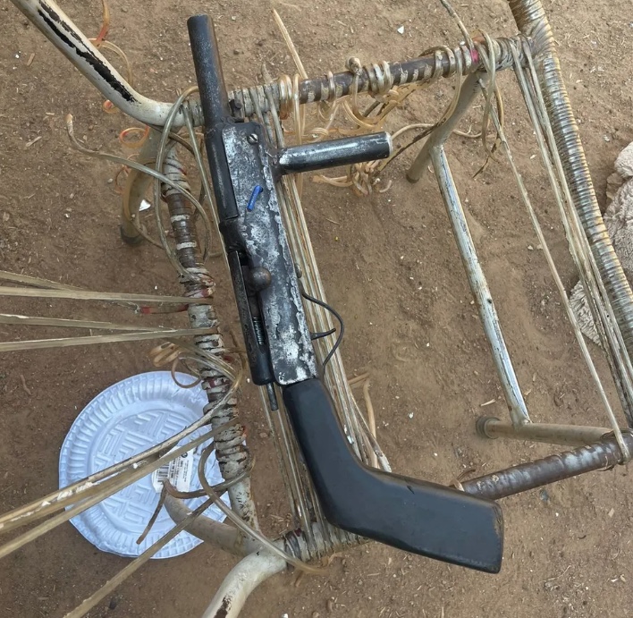 Adolescente morre com tiro acidental ao mexer em arma caseira