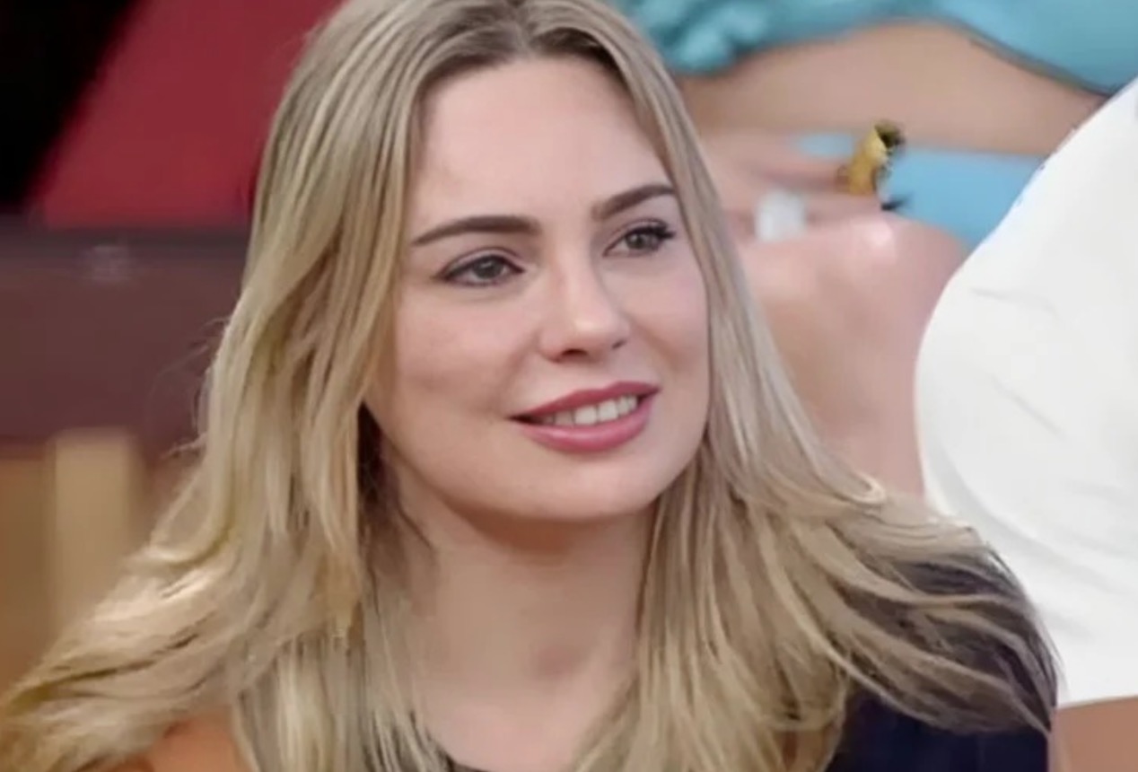 Rachel Sheherazade é expulsa de A Fazenda 15