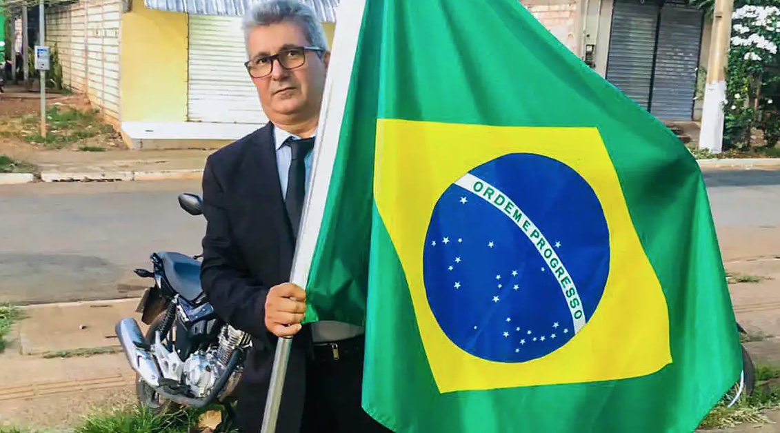 Assassino de Chico Mendes deixa presidência do PL