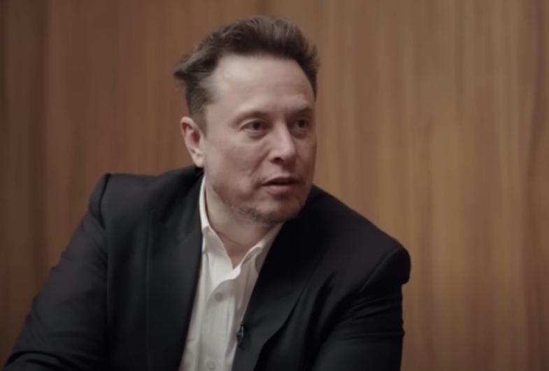 Defensoria pede condenação de R$ 1 bilhão a Elon Musk por dano moral ao Brasil