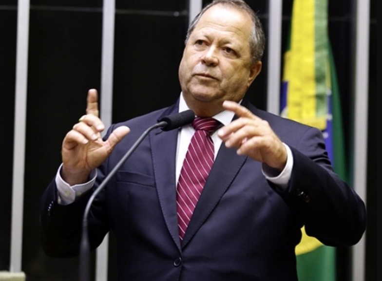 TCU arquiva pedido do MP e Chiquinho Brazão continuará recebendo salário enquanto está preso