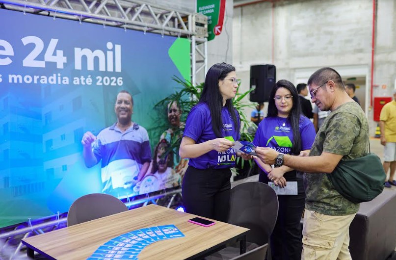 Stand do Amazonas Meu Lar apresenta detalhes do programa em Feirão de Imóveis