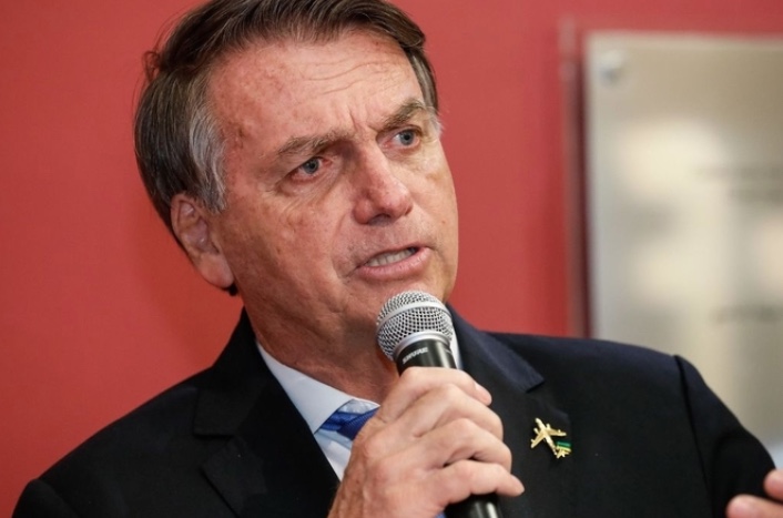 PF apura nova joia encontrada nos EUA que pode ter sido vendida por Bolsonaro ilegalmente 