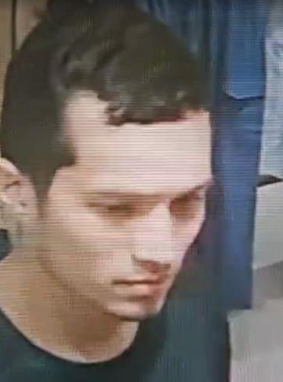 Polícia procura homem envolvido em golpe de troca de cartão bancário em Manaus