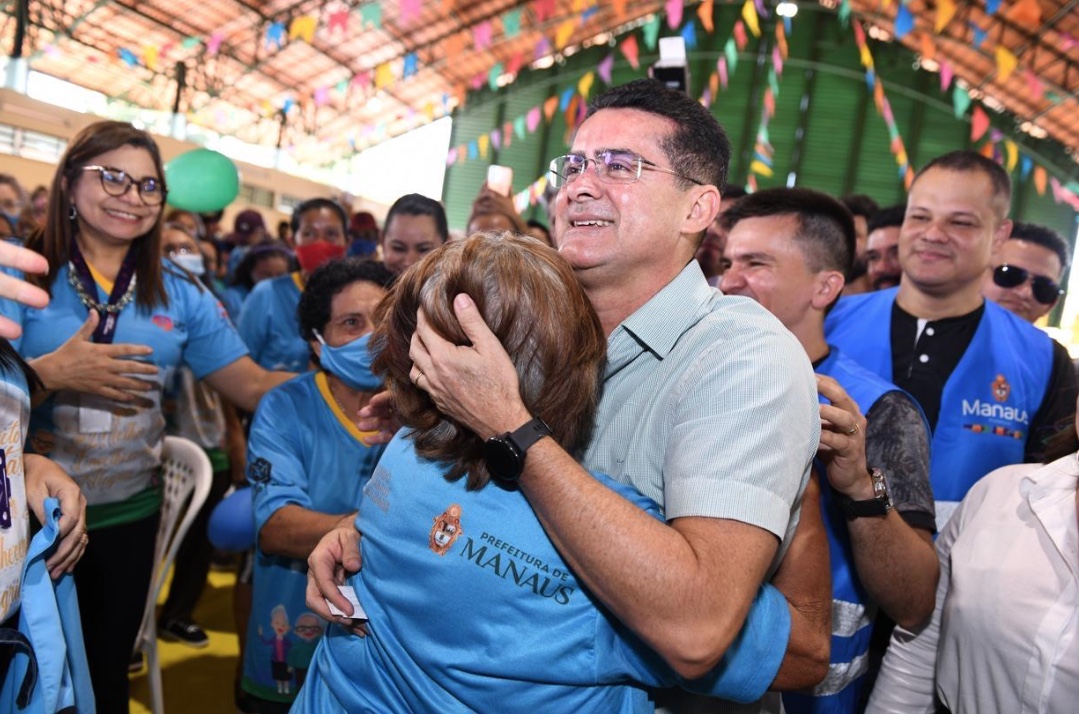 Hospital, novas UBSs, Caps e inovação estão nas propostas de David Almeida para a Saúde