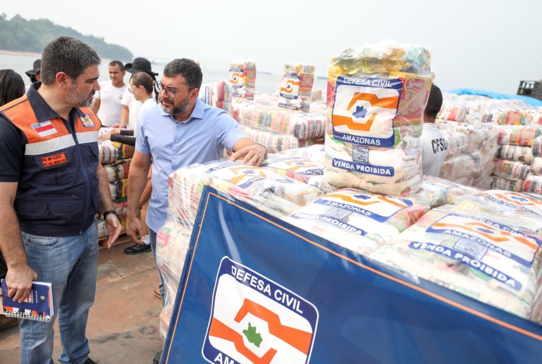 Governador Wilson Lima envia 220 toneladas de alimentos para áreas afetadas pela seca