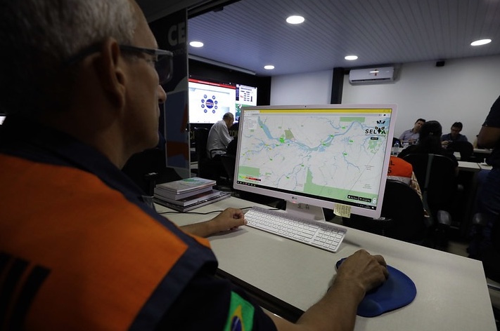 Amazonas amplia monitoramento da qualidade do ar com sensores contra queimadas