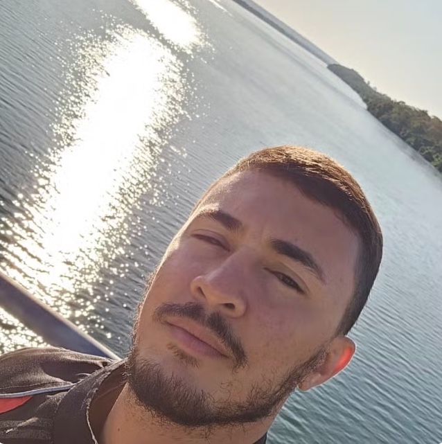 Motociclista fica em coma e perde memória após colidir contra animal na BR-153