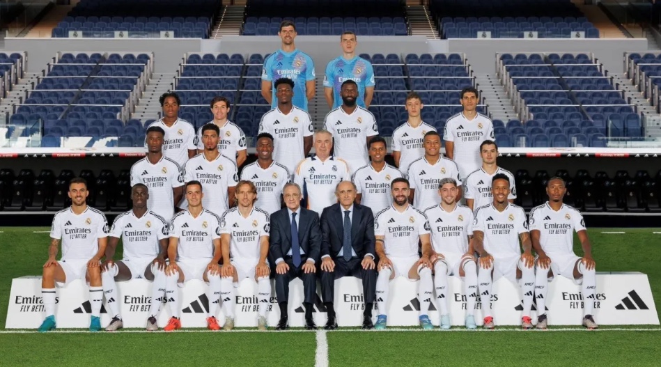 Vini Jr. destaca união do Real Madrid após boicote à Bola de Ouro: 'Juntos'