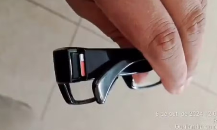 MP investiga vereador que fez eleitores usarem óculos-espião durante votação