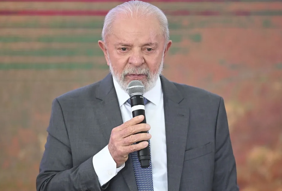 Deputado francês compara carne brasileira a lixo e Lula repudia fala