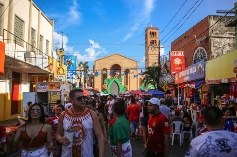 Parintins receberá R$ 440 milhões para investimentos em saneamento e infraestrutura