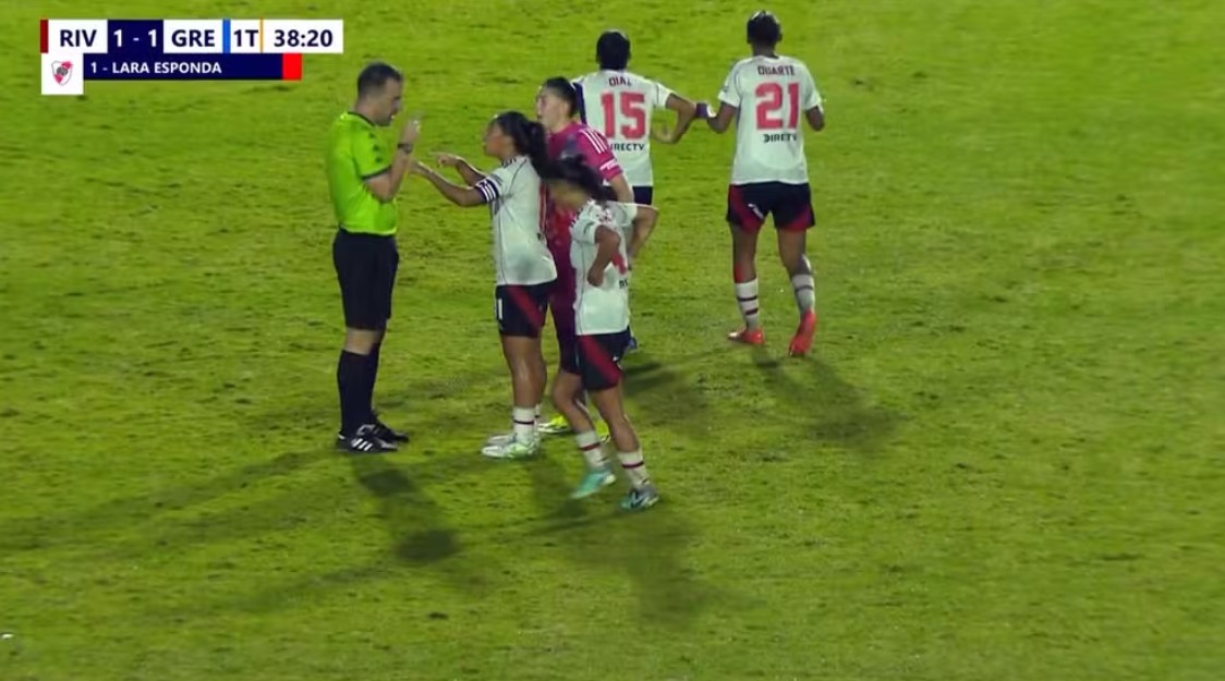 Jogadoras do River Plate acusadas de racismo ganham liberdade provisória 