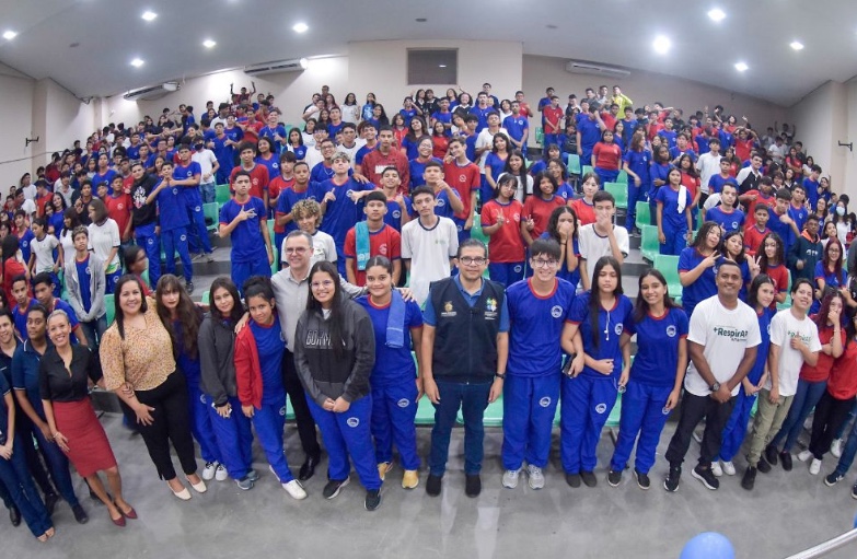 Lei 'Ei, te orienta' estabelece campanha permanente contra abuso infantil no Amazonas