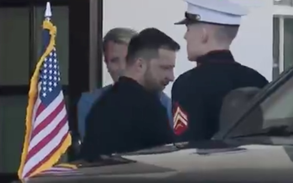 Após bate-boca, Trump e Zelensky suspendem acordo sobre terras raras e cancelam coletiva