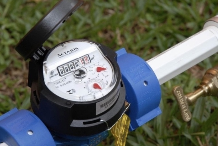 Juiz anula cobrança de R$ 52 mil após Águas de Manaus não comprovar irregularidade