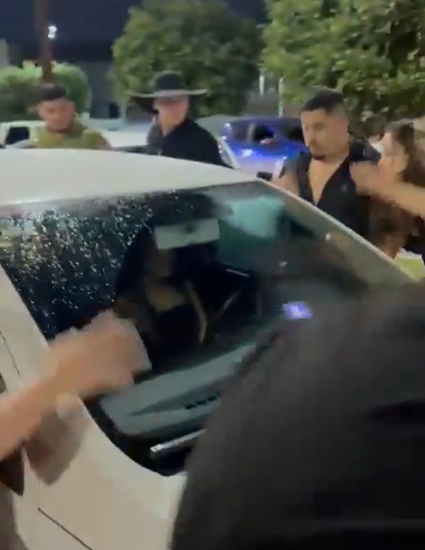 'Me sentindo humilhada', diz vítima de agressões na saída de show no Studio 5